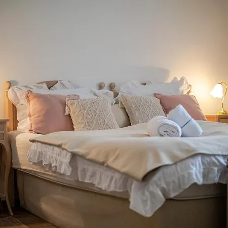 The Royal Hlavna Balcony Parking *