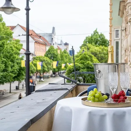 The Royal Hlavna Balcony Parking Kosice