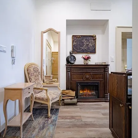 Appartement The Royal Hlavna Balcony Parking