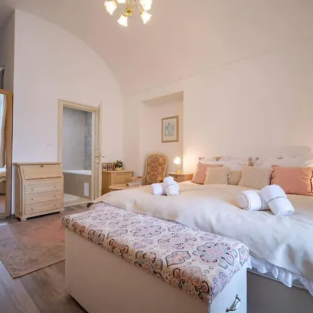 Apartman The Royal Hlavna - Balcony