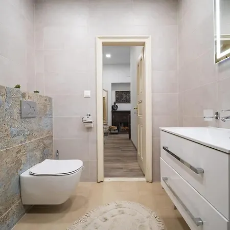 Apartman The Royal Hlavna - Balcony