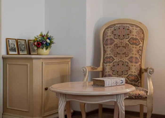 Апартаменты The Royal Hlavna Balcony Parking Кошице